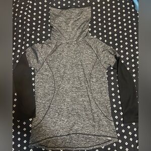 Marc New York Performance high neck sweater w/ pockets& thumb holes -size L